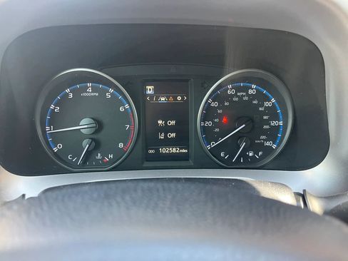 Used 2018 Toyota RAV4 LE w/ All Weather Liner Package image 15