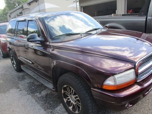 Used 2003 Dodge Durango SLT AWD/4WD image 2