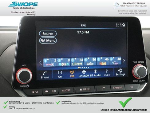Used 2025 Nissan Sentra SR w/ SR Premium Package FWD image 22
