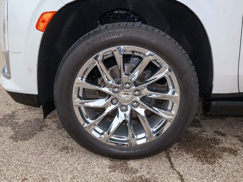 Used 2023 Cadillac Escalade Premium Luxury w/ LPO, Radiant Package AWD/4WD image 44