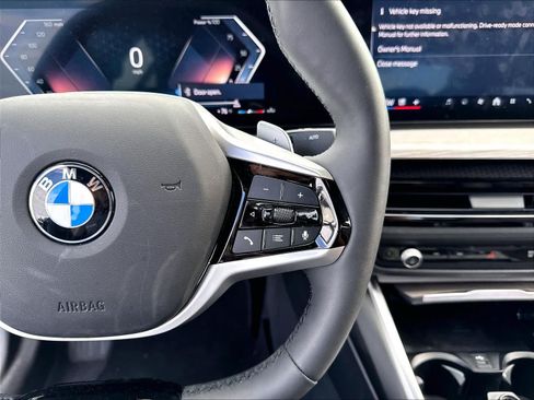 Used 2025 BMW 330i Sedan w/ Premium Package RWD image 14