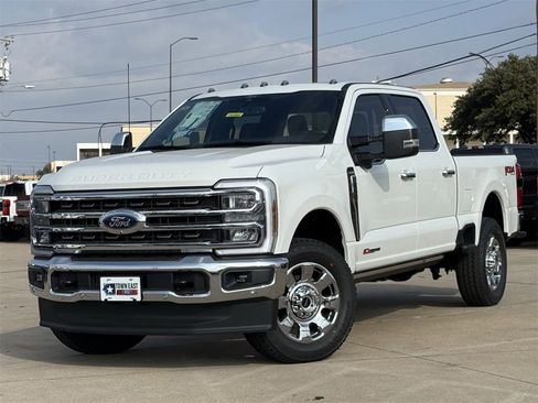 New 2026 Ford F250 King Ranch w/ Chrome Package image 24