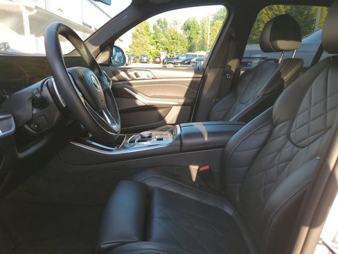 Used 2026 BMW X5 xDrive40i AWD/4WD image 18