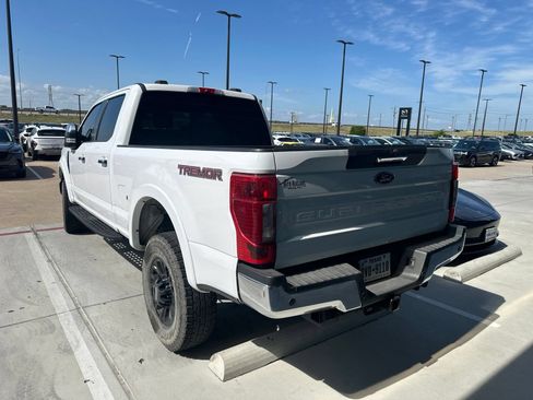 Used 2021 Ford F250 XLT w/ Tremor Off-Road Package AWD/4WD image 9