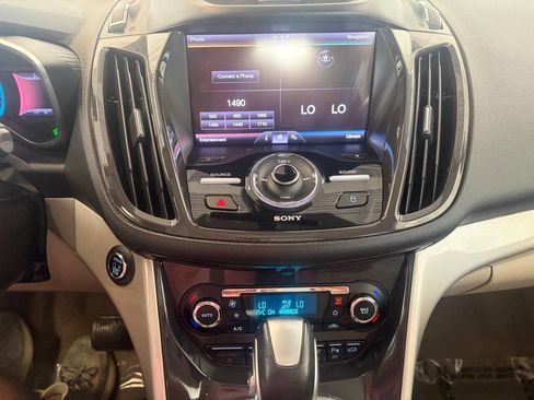 Used 2013 Ford C-MAX Energi SEL FWD image 15