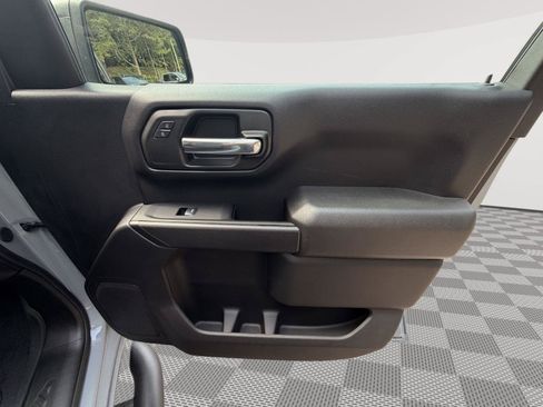 Used 2024 Chevrolet Silverado 1500 Custom w/ Turbomax Blackout Package RWD image 35