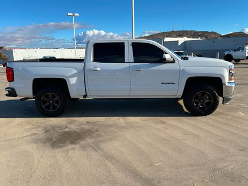 Used 2018 Chevrolet Silverado 1500 LT w/ All Star Edition image 6