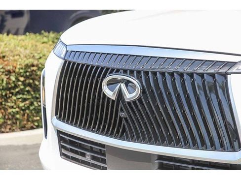 New 2026 INFINITI QX80 Luxe w/ Cargo Package image 5