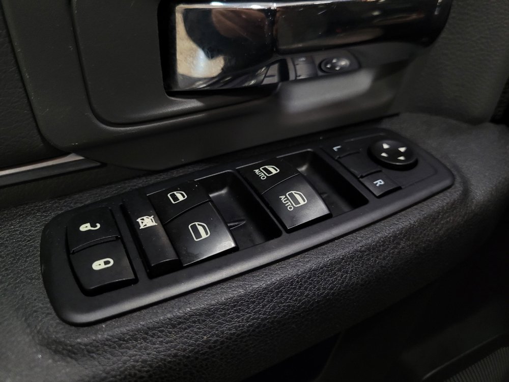 Used 2023 RAM 1500 Classic SLT w/ Trailer & Traction Group AWD/4WD image 27