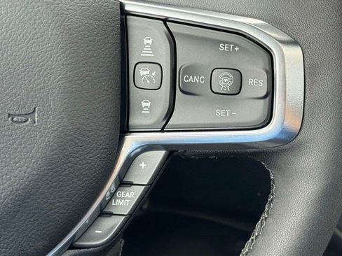 New 2026 RAM 1500 Laramie AWD/4WD image 19
