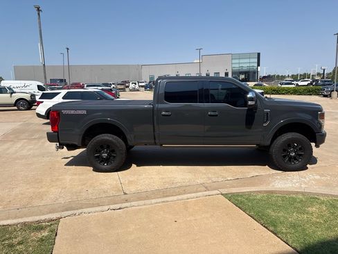 Used 2021 Ford F250 Platinum w/ Tremor Off-Road Package AWD/4WD image 3