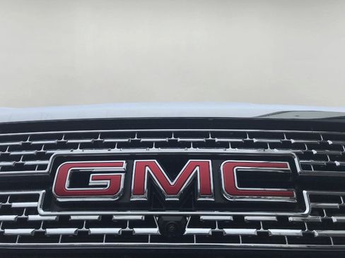 Used 2023 GMC Sierra 3500 Denali image 25
