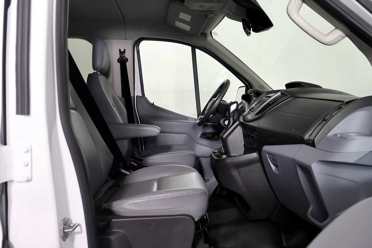 Used 2018 Ford Transit 350 XL RWD image 40