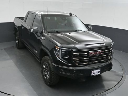 Used 2024 GMC Sierra 1500 AT4X AWD/4WD image 37