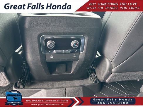 Used 2022 Chevrolet Suburban RST w/ Luxury Package image 24