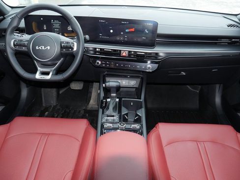 Used 2025 Kia K5 GT-Line w/ GT-Line Premium Package image 8