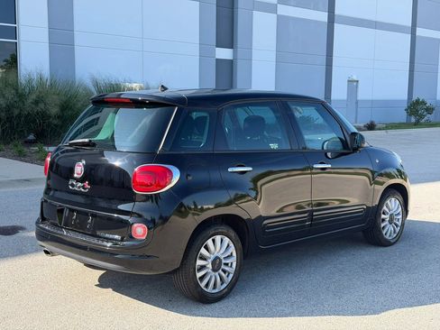 Used 2017 FIAT 500L Pop w/ Popular Equipment Package FWD image 5