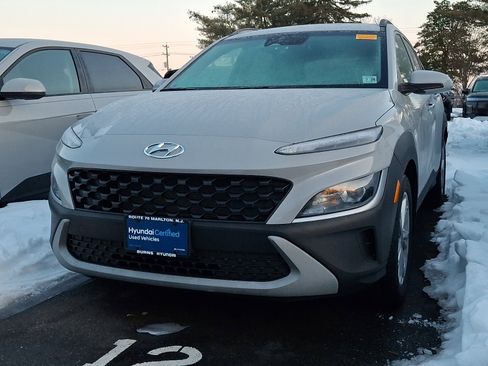 Certified 2023 Hyundai Kona SEL w/ Convenience Package image 5