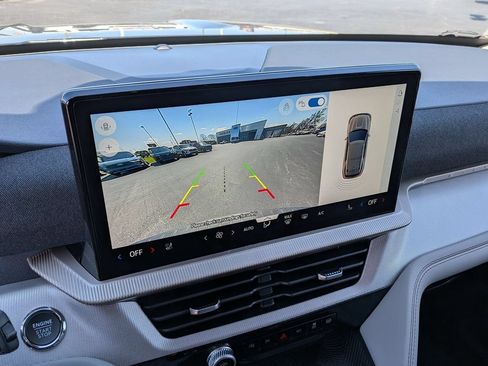 New 2026 Ford Explorer Active w/ Active Comfort Package AWD/4WD image 16