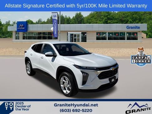 Used 2024 Chevrolet Trax LS w/ LS Convenience Package image 1