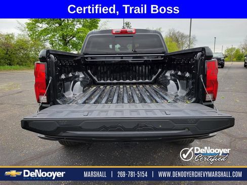 Used 2024 Chevrolet Colorado Trail Boss w/ Advanced Trailering Package AWD/4WD image 23