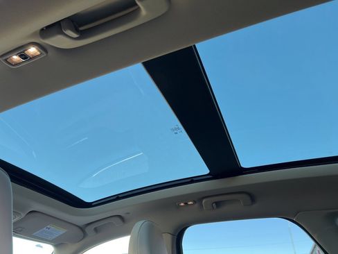 New 2026 Lincoln Corsair Reserve image 33