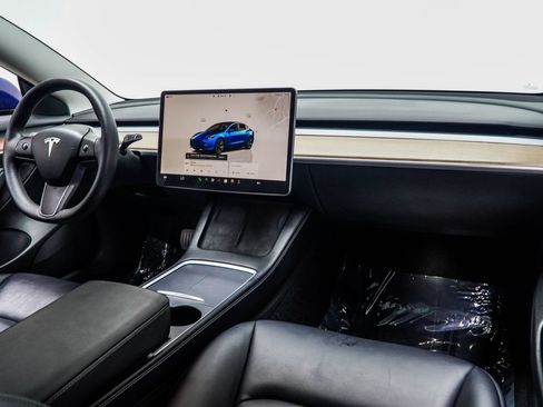 Used 2022 Tesla Model 3 Long Range AWD/4WD image 19