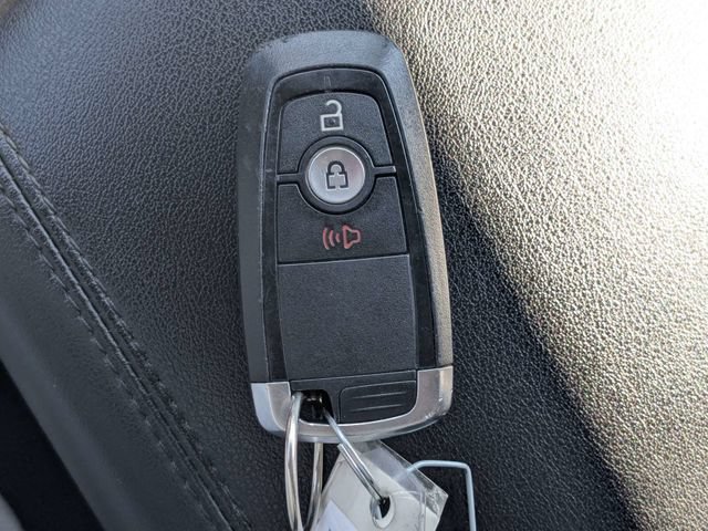 Used 2024 Ford Edge SEL AWD/4WD image 31