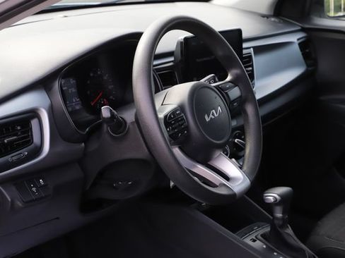 Used 2022 Kia Rio LX FWD image 10