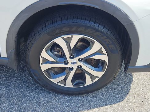 Used 2022 Subaru Outback Limited AWD/4WD image 10