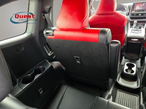 Used 2021 Toyota Highlander XSE AWD/4WD image 52