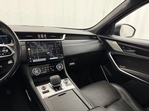 Used 2021 Jaguar F-PACE R-Dynamic S AWD/4WD image 22