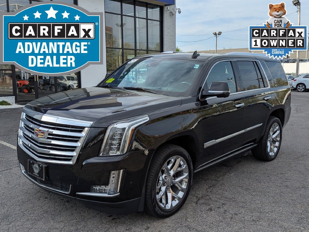 Used 2020 Cadillac Escalade Platinum AWD/4WD image 2