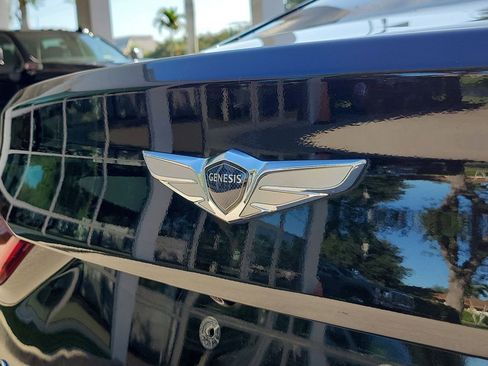 Used 2017 Genesis G80 3.8 RWD image 29