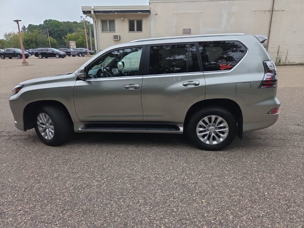 Used 2021 Lexus GX 460 Premium w/ Premium Package AWD/4WD image 6