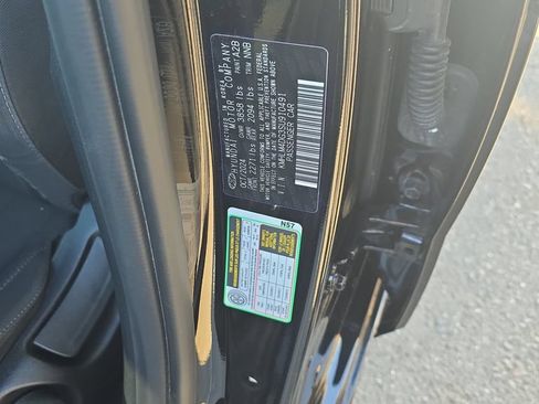 Used 2025 Hyundai Elantra Sport FWD image 27