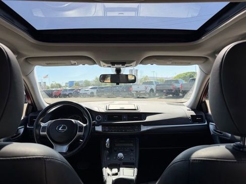 Used 2012 Lexus CT 200h Premium FWD image 7