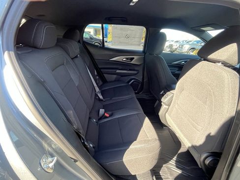 New 2026 Chevrolet Equinox EV LT image 17