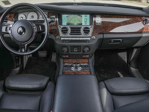 Certified 2016 Rolls-Royce Ghost Extended Wheelbase image 4