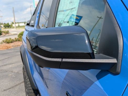 New 2025 Chevrolet Colorado ZR2 w/ Midnight Edition image 12