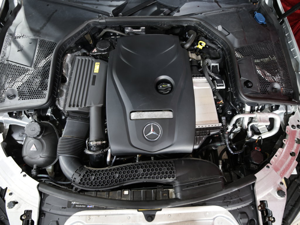 Used 2016 Mercedes-Benz C 300 4MATIC Sedan w/ Multimedia Package image 26