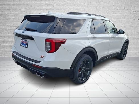 Used 2022 Ford Explorer ST w/ Equipment Group 401A AWD/4WD image 6