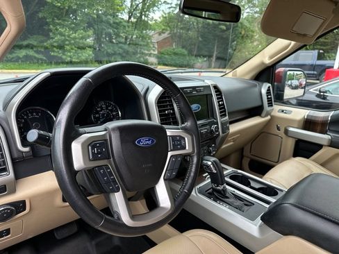 Used 2017 Ford F150 Lariat w/ Equipment Group 501A Mid AWD/4WD image 6