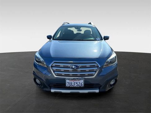 Used 2017 Subaru Outback 2.5i Limited image 6