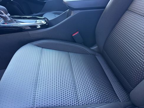 New 2026 Chevrolet Trax LT image 13