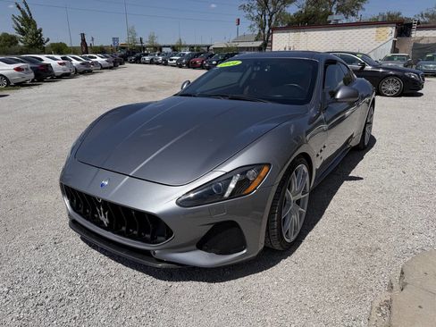 Used 2014 Maserati GranTurismo Sport RWD image 3