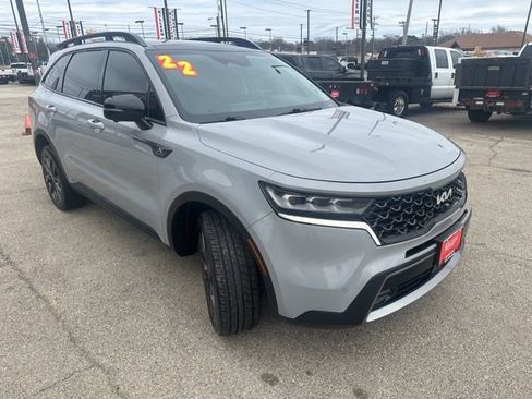 Used 2022 Kia Sorento SX Prestige image 4
