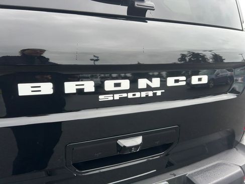 Used 2025 Ford Bronco Sport Outer Banks w/ Outer Banks Tech Package+ AWD/4WD image 32
