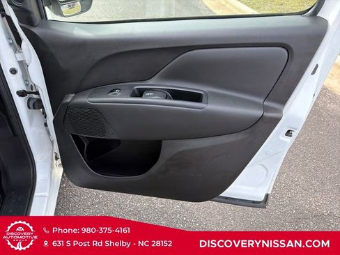 Used 2022 RAM ProMaster City Base image 27