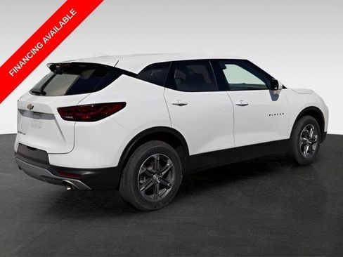 Used 2023 Chevrolet Blazer LT AWD/4WD image 9